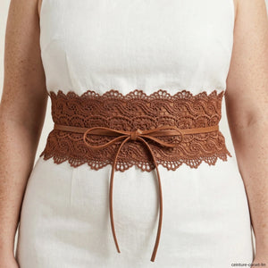 Ceinture Corset en Dentelle - Vue face (plus-size)