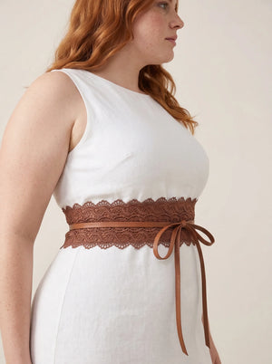 Ceinture Corset en Dentelle - Vue profil (plus-size)