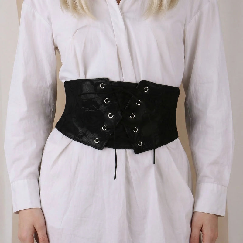 Ceinture Corset Noire en Dentelle - Vue face (petite)