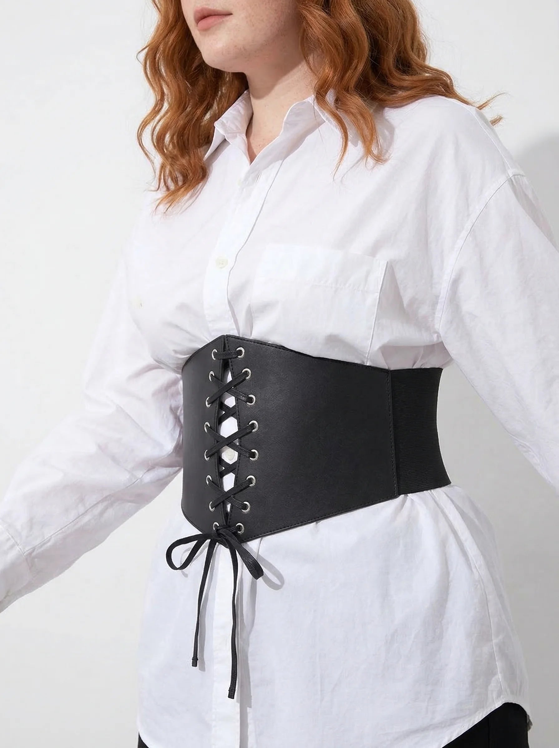 Ceinture Corset Simili Cuir Noir - Vue mouvement (plus-size)