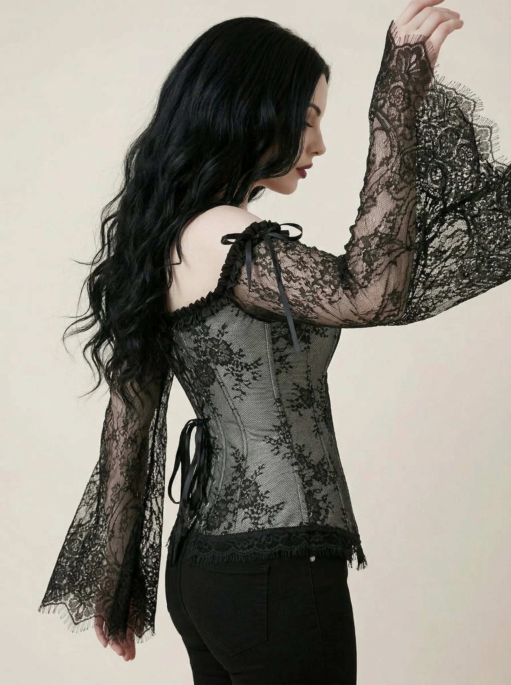 Corset Manche Dentelle - Vue mouvement (moyenne)