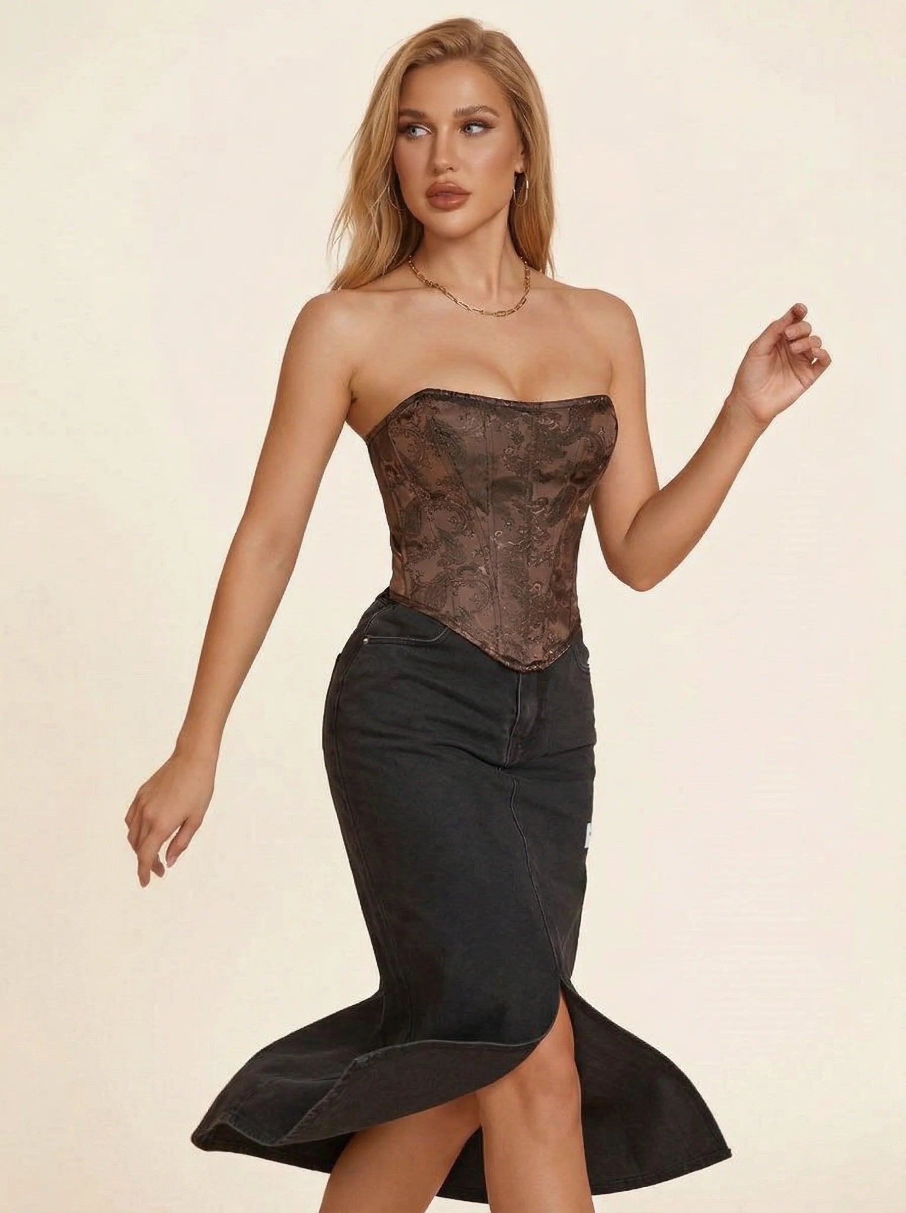 Corset Steampunk - Vue mouvement (petite)