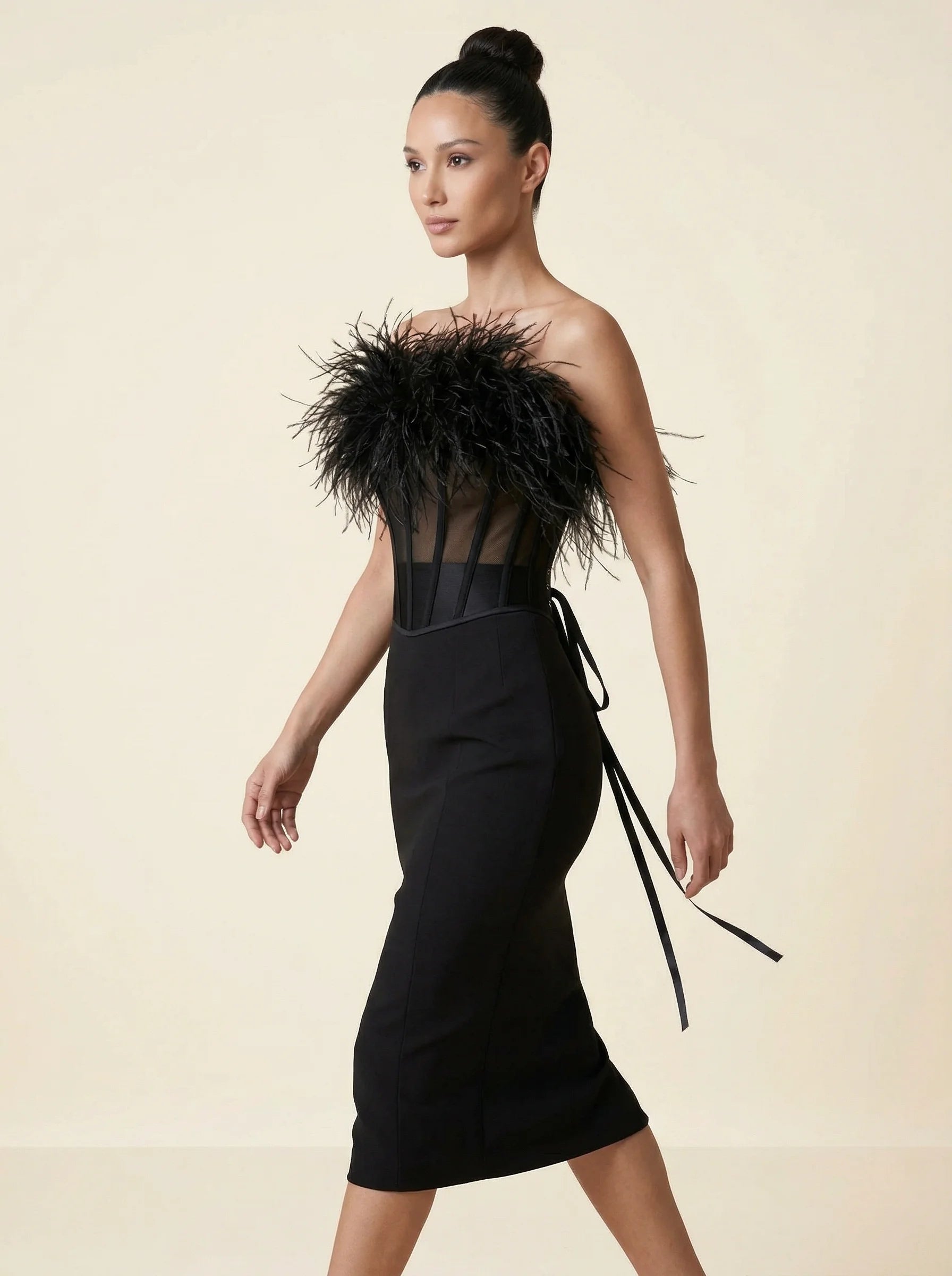 Corset Fourrure - Vue mouvement (moyenne)