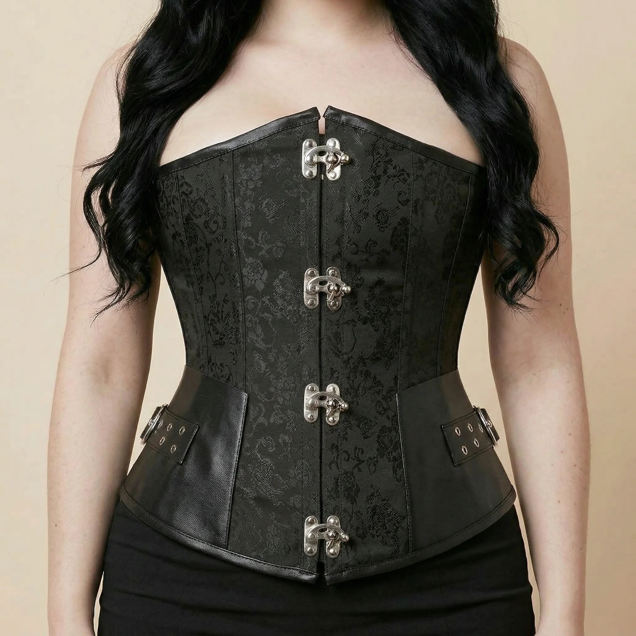 Corset Noir Pirate - Vue face (curvy)