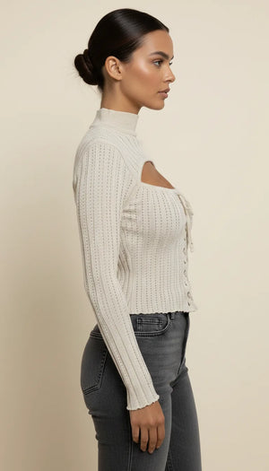 Pull Maille Laçage Découpe Crème - Vue profil