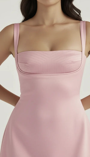 Robe Courte Satinée Buste Plissé Rose Poudré - Vue face