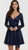 Robe Mini Satin Bleu Nuit Manches Longues
