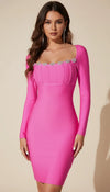 Robe Sculptante Fuchsia Décolleté Strass